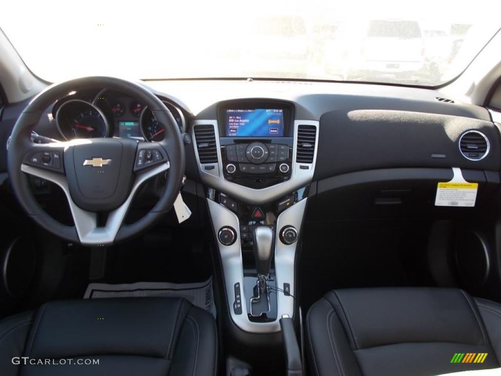 2014 Cruze LT - Red Hot / Jet Black photo #8
