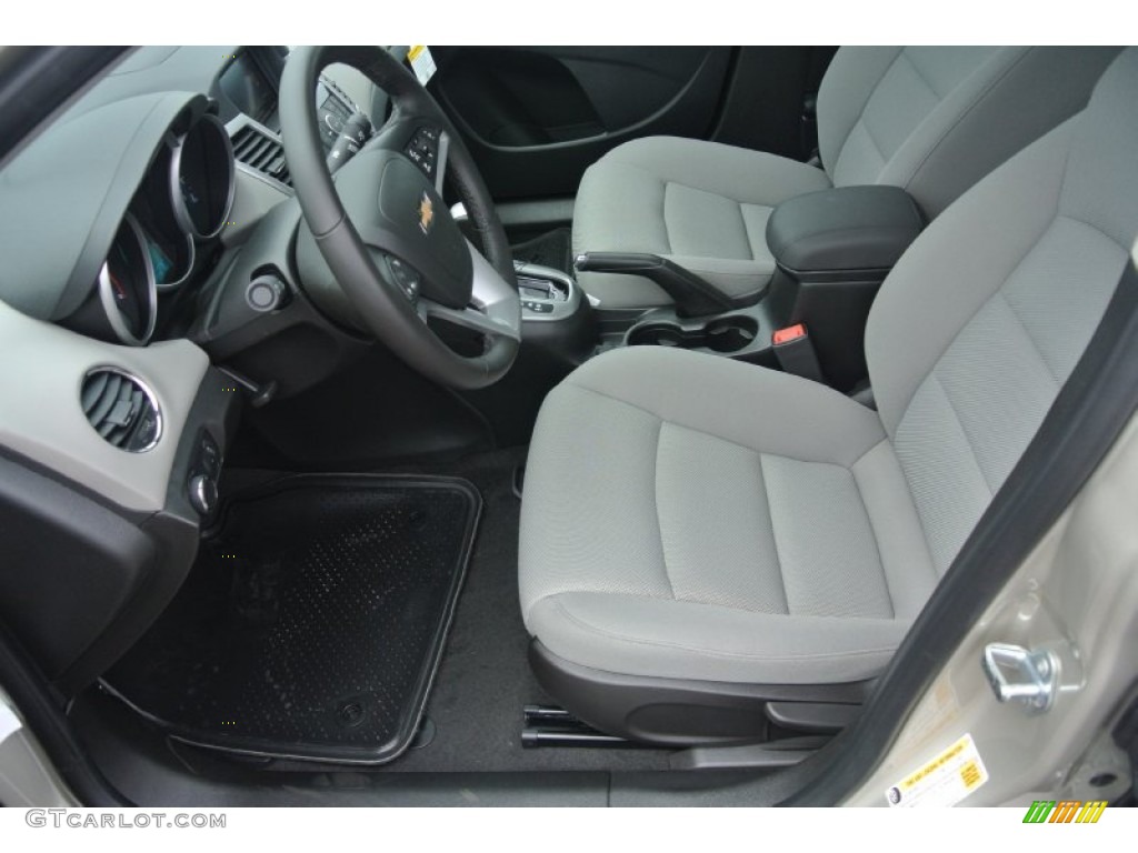 2014 Cruze LT - Champagne Silver Metallic / Medium Titanium photo #8