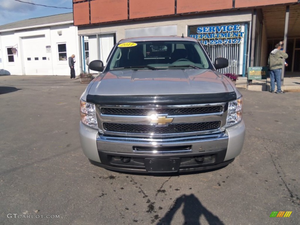 2011 Silverado 1500 LS Extended Cab 4x4 - Sheer Silver Metallic / Dark Titanium photo #3