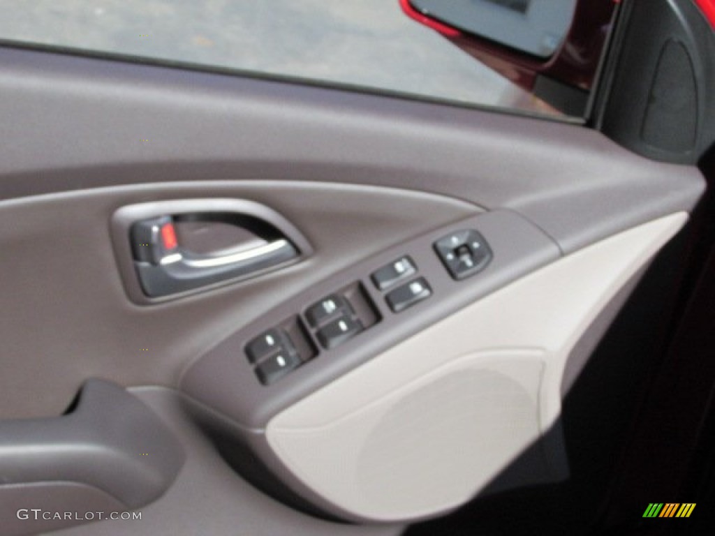 2014 Tucson Limited AWD - Garnet Red / Beige photo #10
