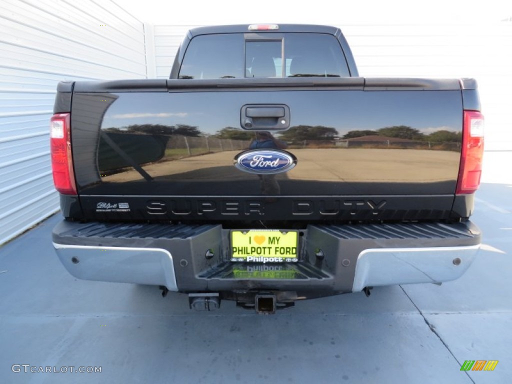 2011 F250 Super Duty Lariat Crew Cab 4x4 - Tuxedo Black Metallic / Black Two Tone Leather photo #6