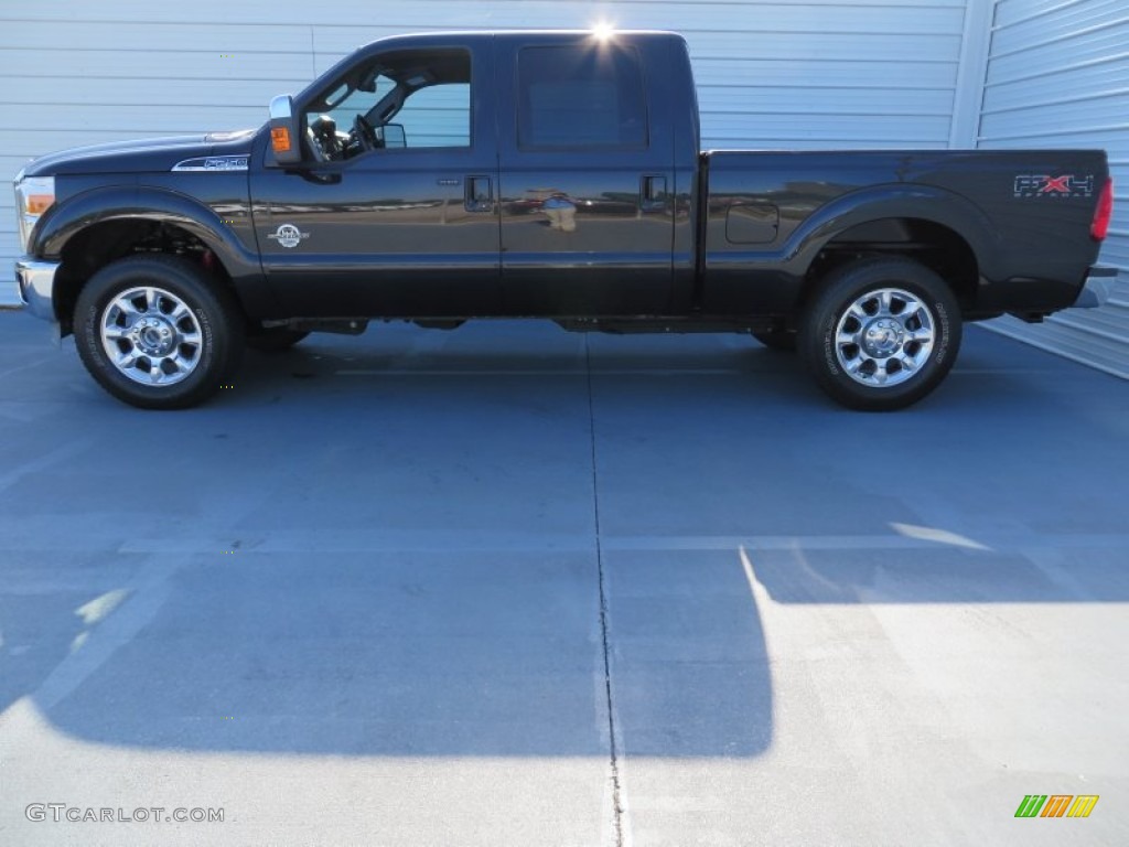 2011 F250 Super Duty Lariat Crew Cab 4x4 - Tuxedo Black Metallic / Black Two Tone Leather photo #7