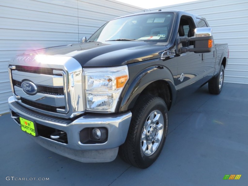 2011 F250 Super Duty Lariat Crew Cab 4x4 - Tuxedo Black Metallic / Black Two Tone Leather photo #8