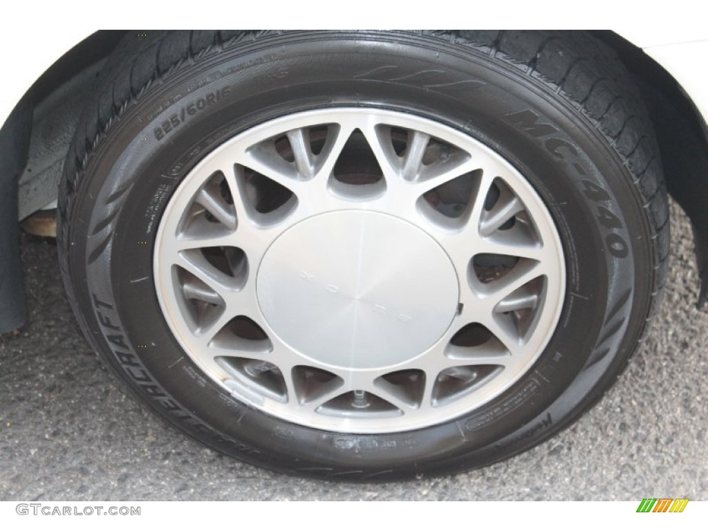 2004 LeSabre Custom - White / Medium Gray photo #16