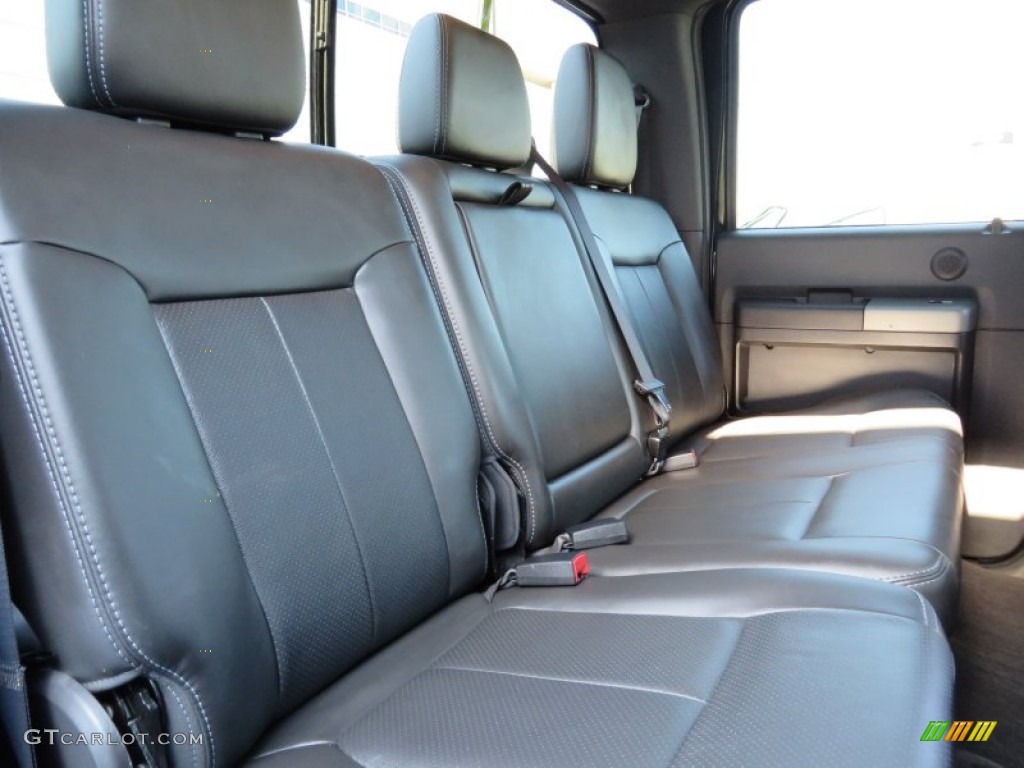 2011 F250 Super Duty Lariat Crew Cab 4x4 - Tuxedo Black Metallic / Black Two Tone Leather photo #32