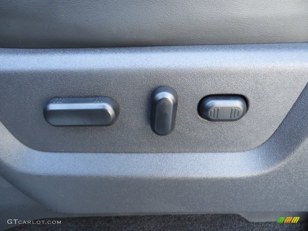 2011 F250 Super Duty Lariat Crew Cab 4x4 - Tuxedo Black Metallic / Black Two Tone Leather photo #39