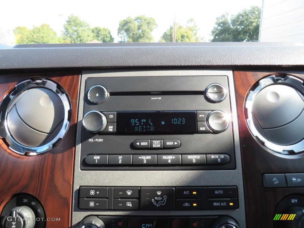 2011 F250 Super Duty Lariat Crew Cab 4x4 - Tuxedo Black Metallic / Black Two Tone Leather photo #41