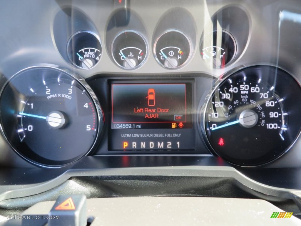 2011 F250 Super Duty Lariat Crew Cab 4x4 - Tuxedo Black Metallic / Black Two Tone Leather photo #44