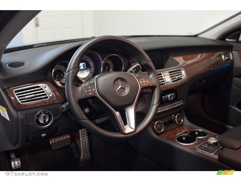 2012 Mercedes-Benz CLS 550 Coupe Black Dashboard Photo #87332824