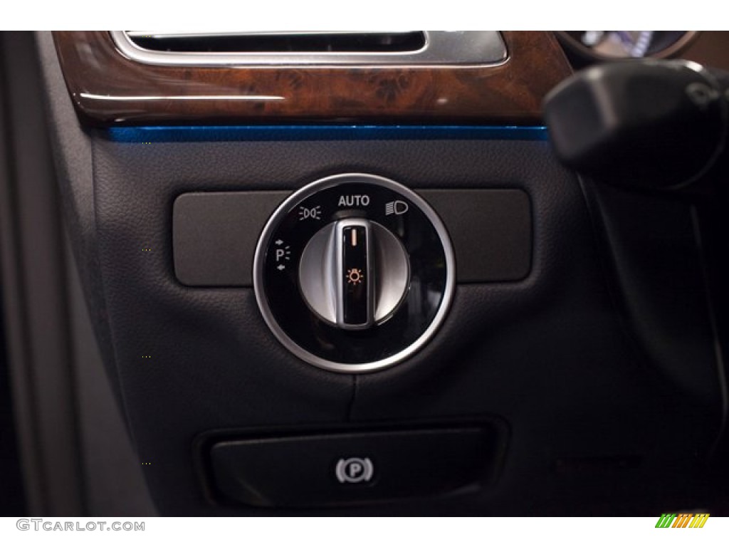 2012 Mercedes-Benz CLS 550 Coupe Controls Photo #87332857