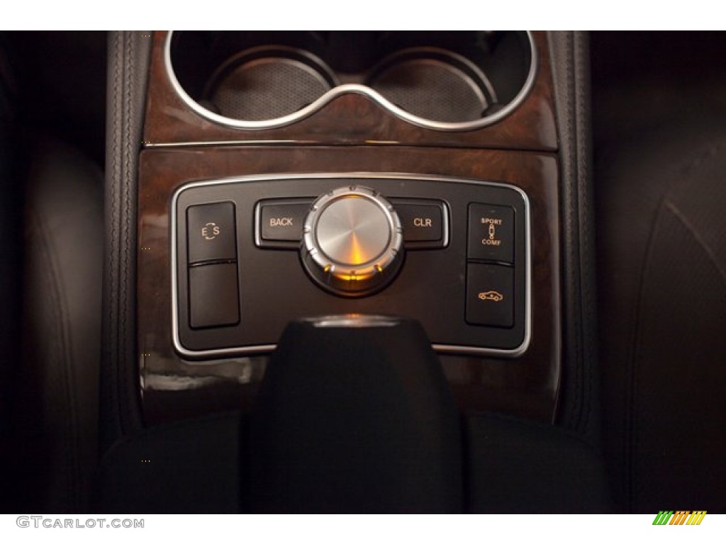 2012 Mercedes-Benz CLS 550 Coupe Controls Photo #87333169