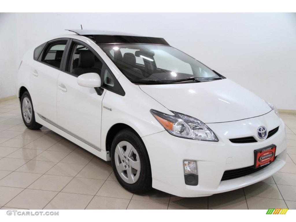 2010 Prius Hybrid IV - Blizzard White Pearl / Dark Gray photo #1