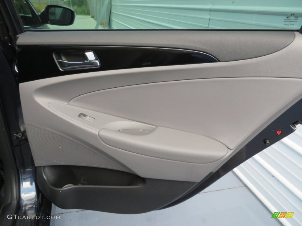 2014 Sonata SE - Pacific Blue Pearl / Gray photo #19