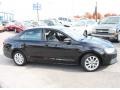 Black - Jetta SE Sedan Photo No. 4