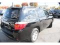 Black - Highlander V6 4WD Photo No. 6