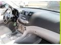 Black - Highlander V6 4WD Photo No. 9