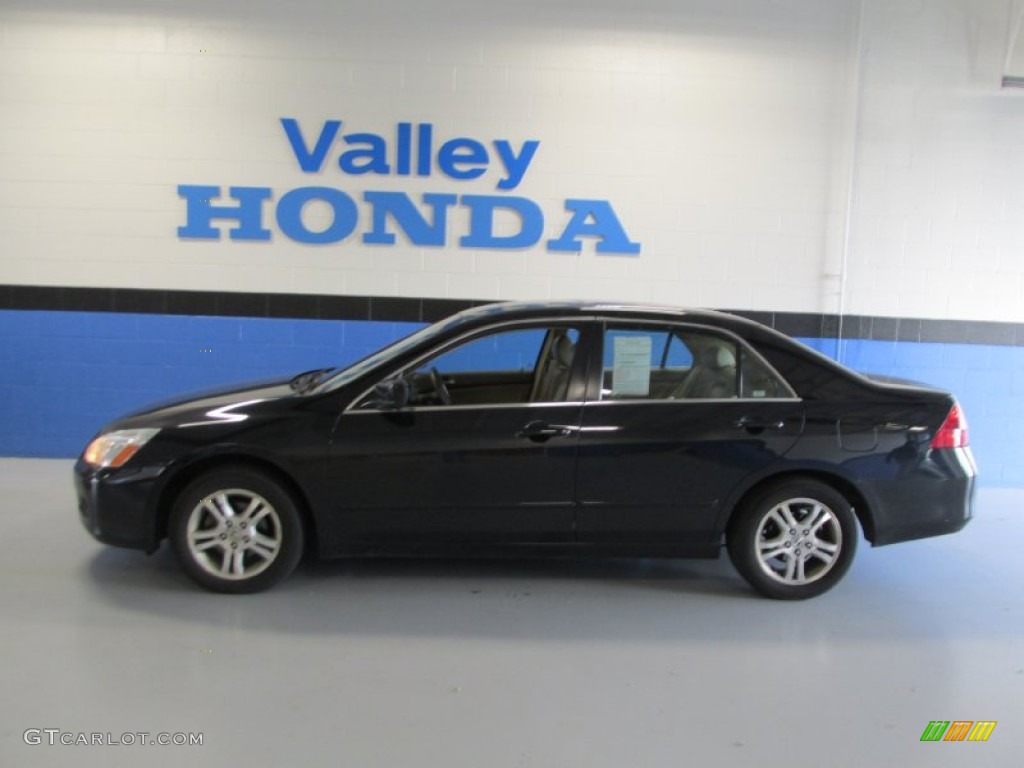 2006 Accord EX-L Sedan - Nighthawk Black Pearl / Ivory photo #2
