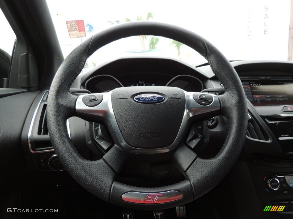 2013 Focus ST Hatchback - Tuxedo Black / ST Charcoal Black Full-Leather Recaro Seats photo #14