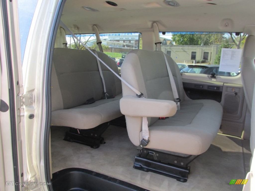 2011 E Series Van E350 XLT Passenger - Pueblo Gold Metallic / Medium Pebble photo #17