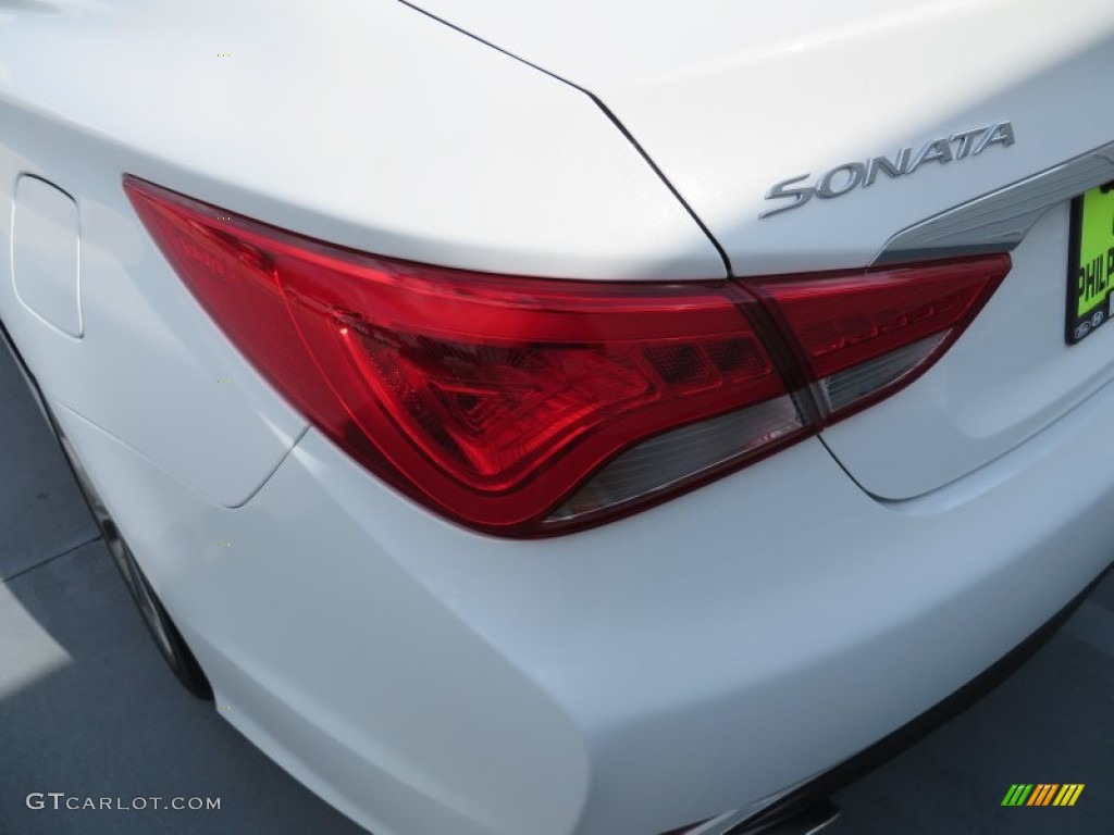 2014 Sonata Limited 2.0T - Pearl White / Black photo #13
