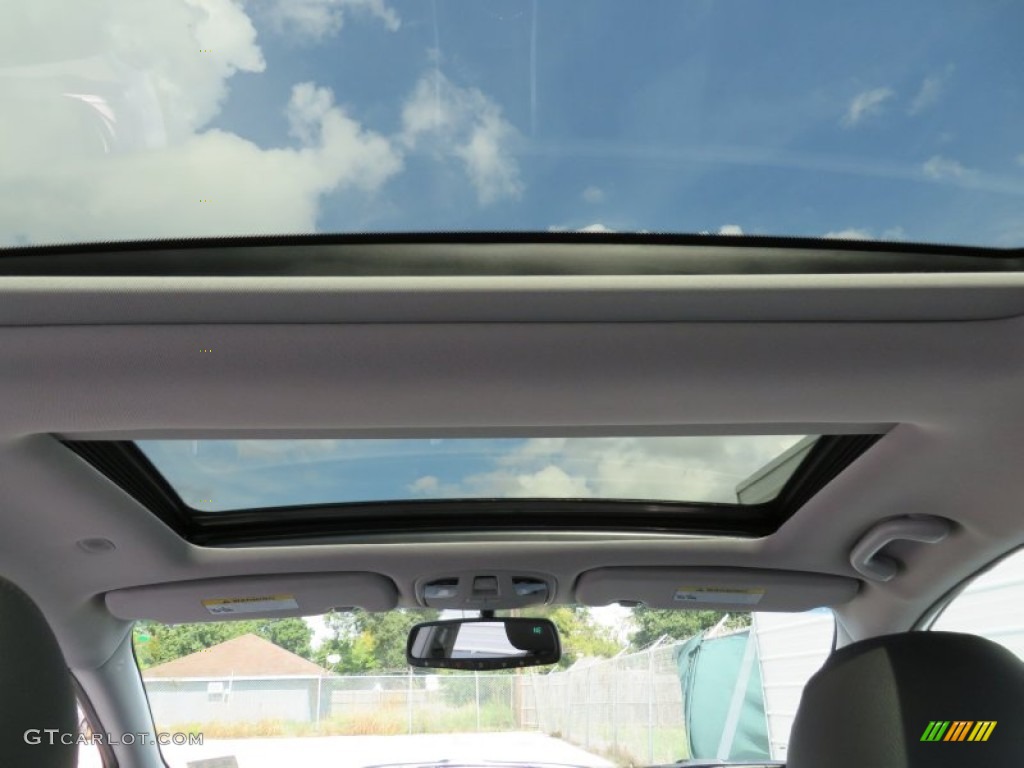 2014 Sonata Limited 2.0T - Pearl White / Black photo #28