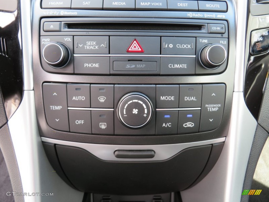 2014 Hyundai Sonata Limited 2.0T Controls Photo #87339274
