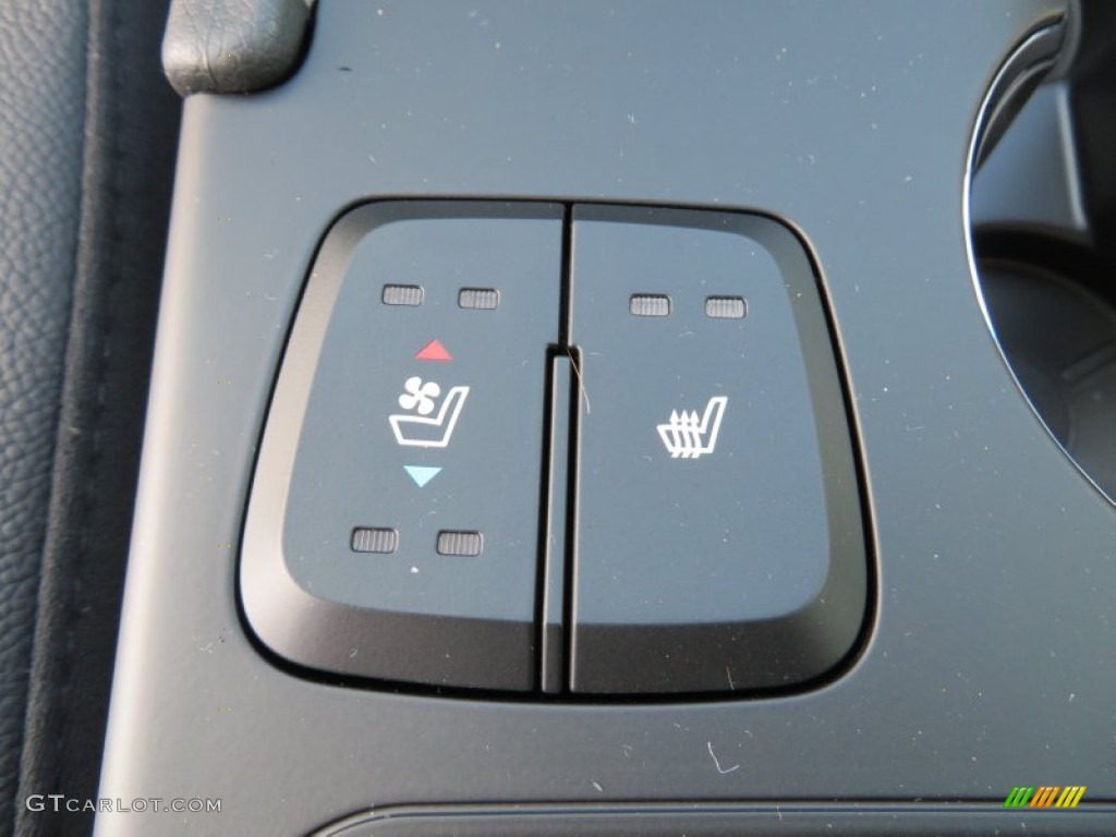 2014 Hyundai Sonata Limited 2.0T Controls Photo #87339283