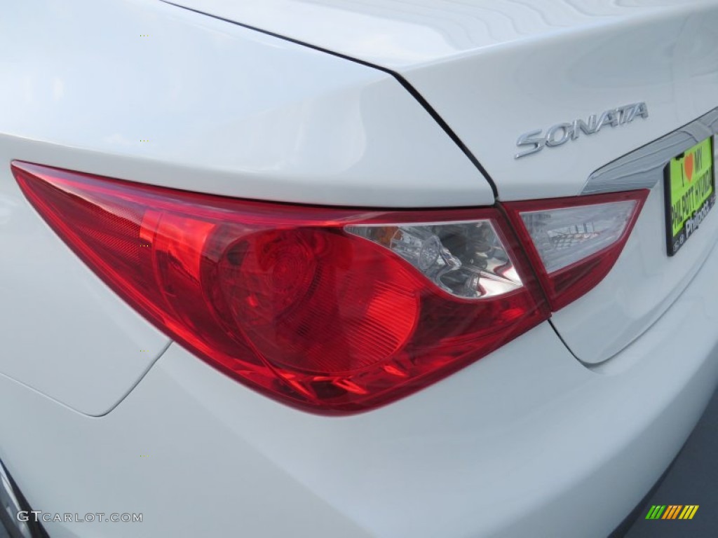2014 Sonata Limited - Pearl White / Camel photo #12