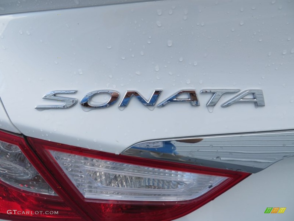 2014 Sonata SE - Pearl White / Black photo #14