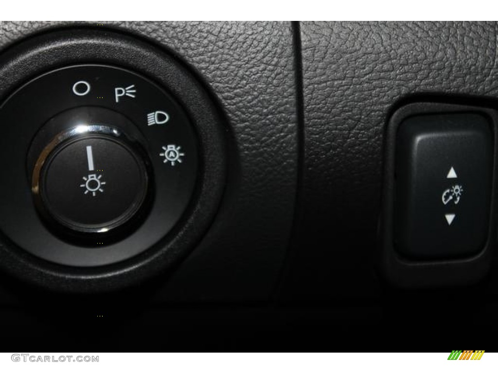 2012 Taurus Limited - Dark Blue Pearl / Charcoal Black photo #43