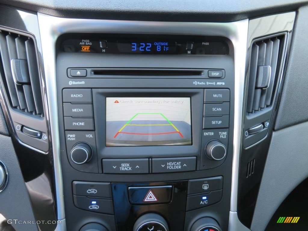 2014 Hyundai Sonata Limited Controls Photo #87340543
