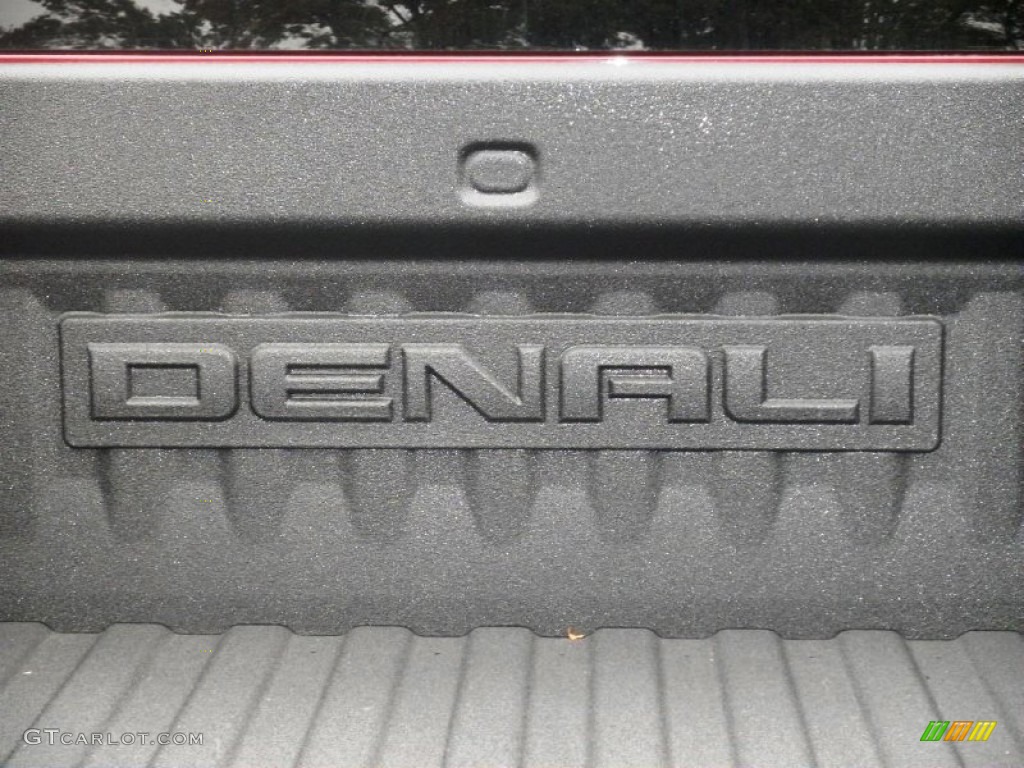 2014 Sierra 2500HD Denali Crew Cab 4x4 - Sonoma Red Metallic / Ebony photo #25