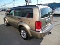 2007 Light Khaki Metallic Dodge Nitro SLT 4x4  photo #8