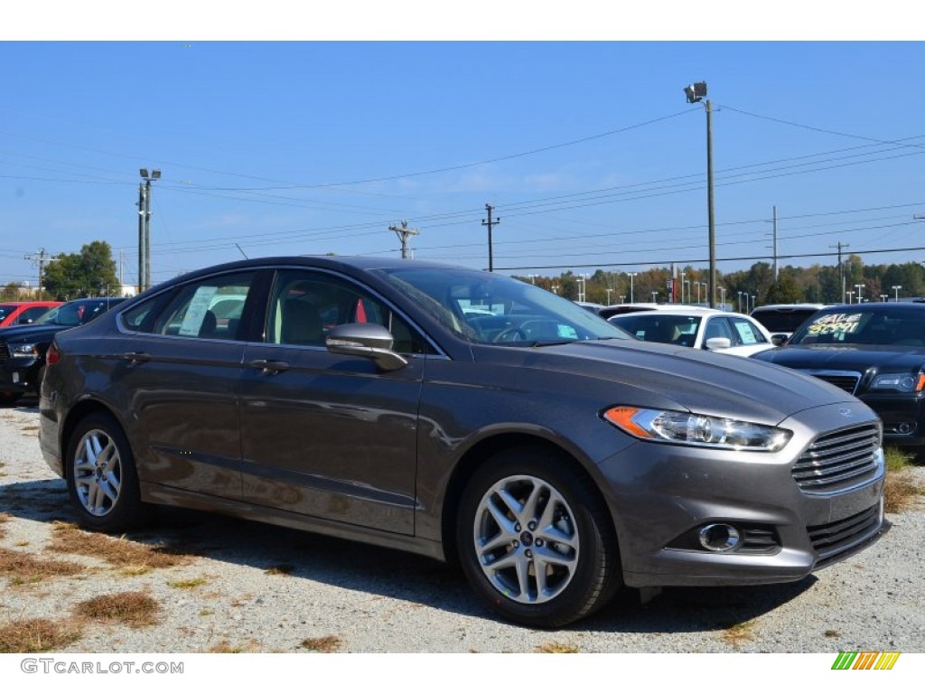 2014 Fusion SE EcoBoost - Sterling Gray / Dune photo #1
