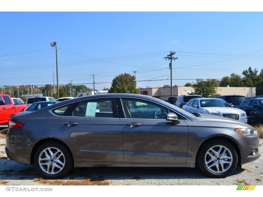 2014 Fusion SE EcoBoost - Sterling Gray / Dune photo #2