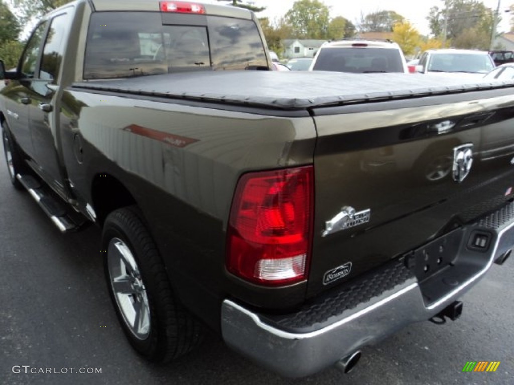 2012 Ram 1500 Big Horn Quad Cab 4x4 - Sagebrush Pearl / Dark Slate Gray/Medium Graystone photo #3