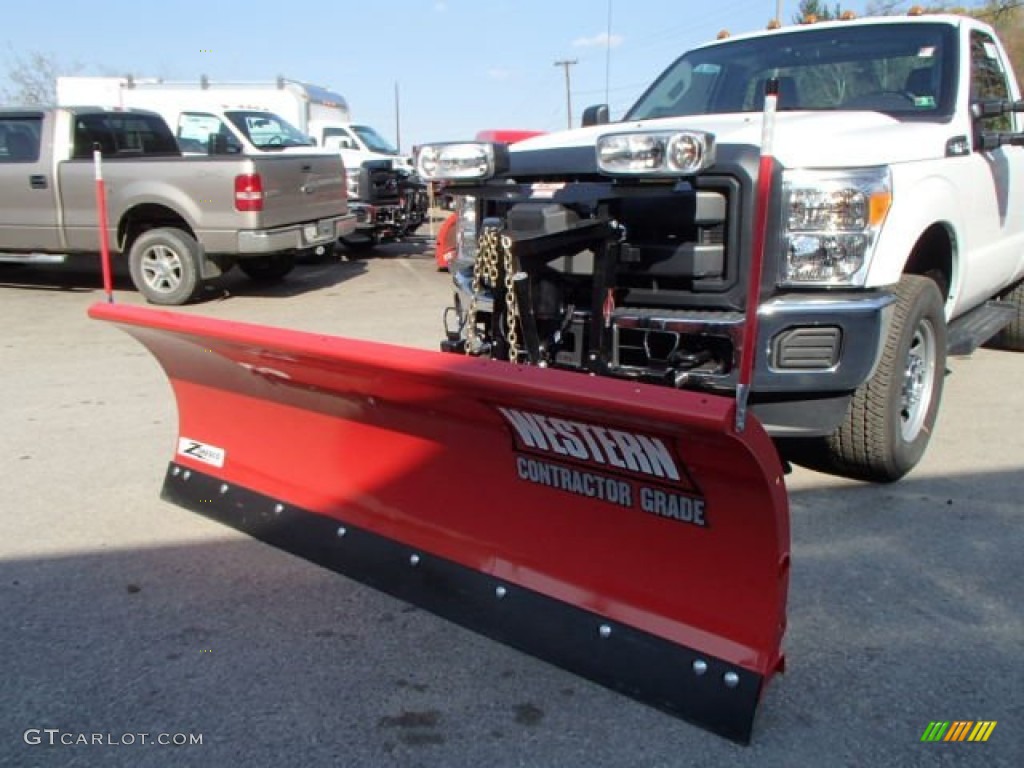 2014 F350 Super Duty XL Regular Cab 4x4 Plow Truck - Oxford White / Steel photo #10