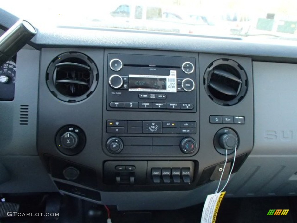 2014 F350 Super Duty XL Regular Cab 4x4 Plow Truck - Oxford White / Steel photo #15