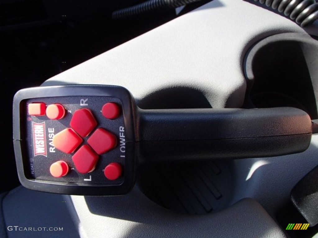 2014 F350 Super Duty XL Regular Cab 4x4 Plow Truck - Oxford White / Steel photo #18