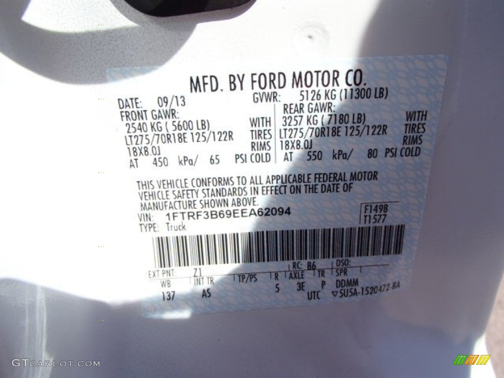 2014 F350 Super Duty XL Regular Cab 4x4 Plow Truck - Oxford White / Steel photo #20