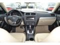 Black - Jetta SE Sedan Photo No. 5