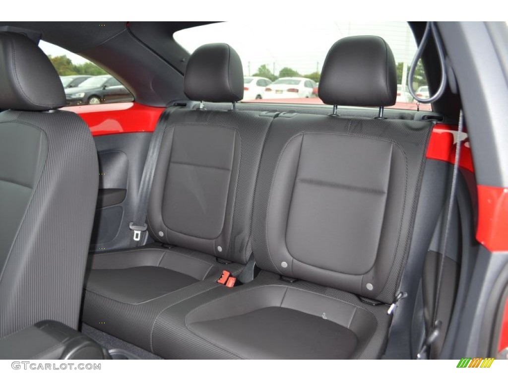 2014 Volkswagen Beetle 2.5L Rear Seat Photo #87348604