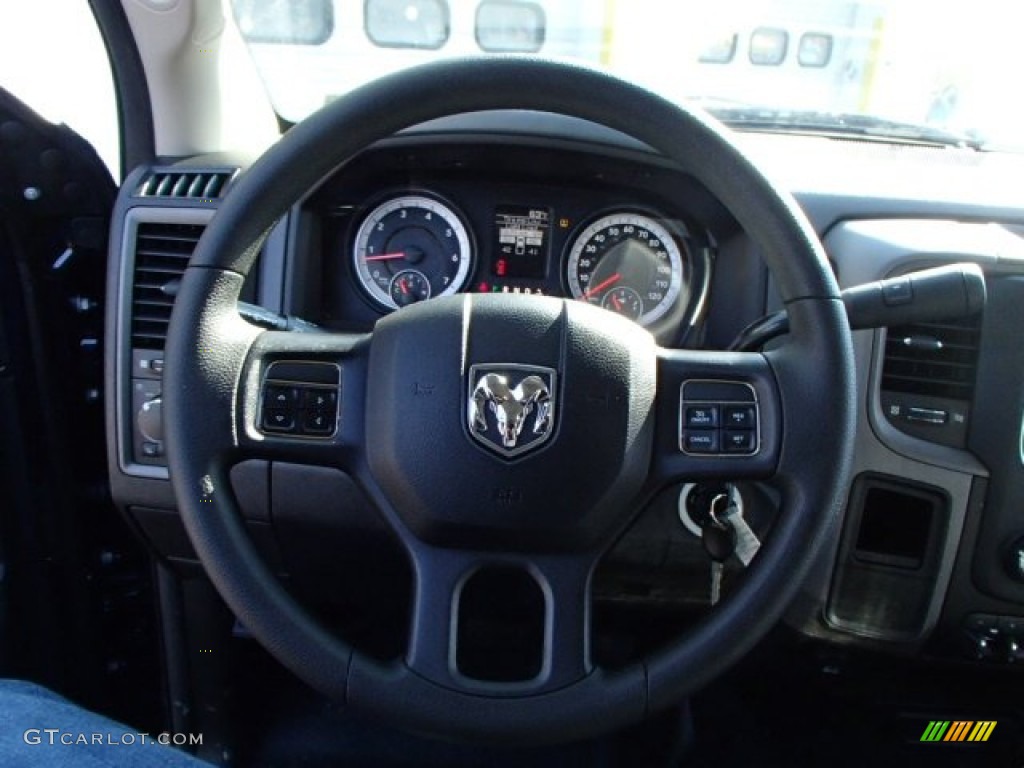 2013 2500 Tradesman Crew Cab 4x4 - Midnight Blue Metallic / Black/Diesel Gray photo #19