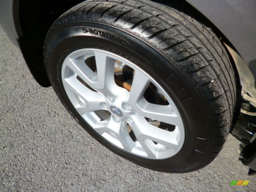 2011 Rogue SL AWD - Gotham Gray Metallic / Black photo #12