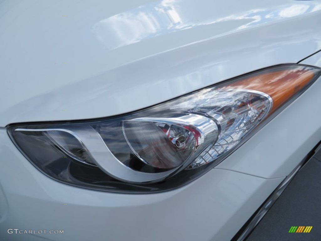 2013 Elantra Limited - Shimmering White / Beige photo #9