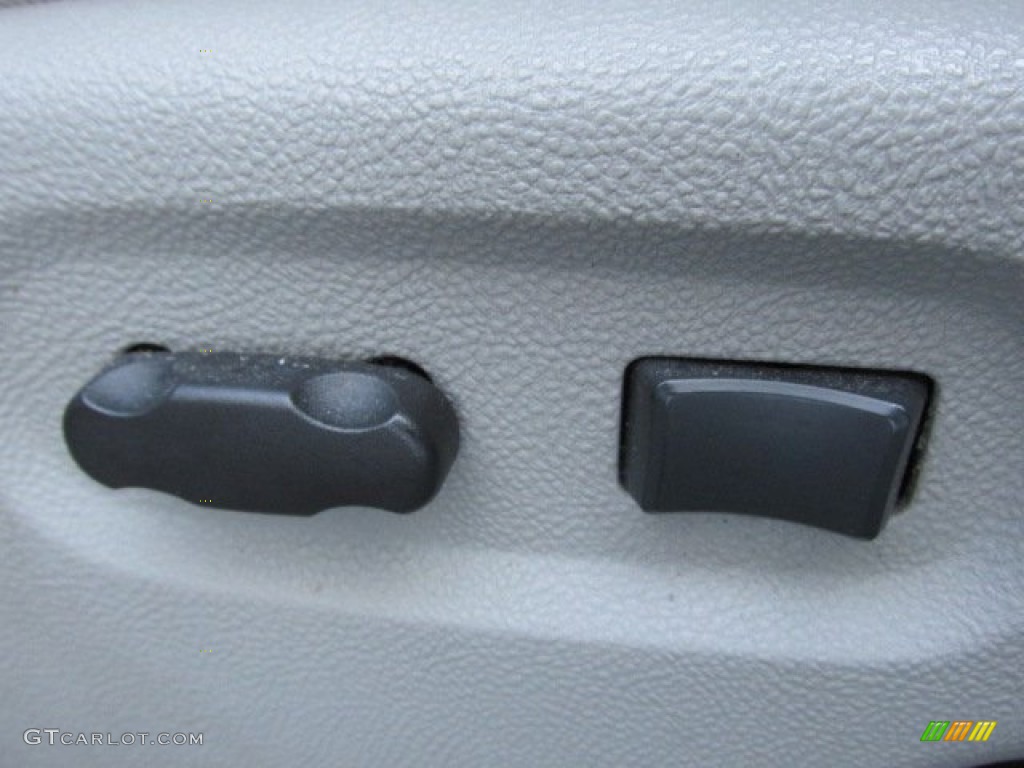 2006 HHR LT - Daytona Blue Metallic / Gray photo #14