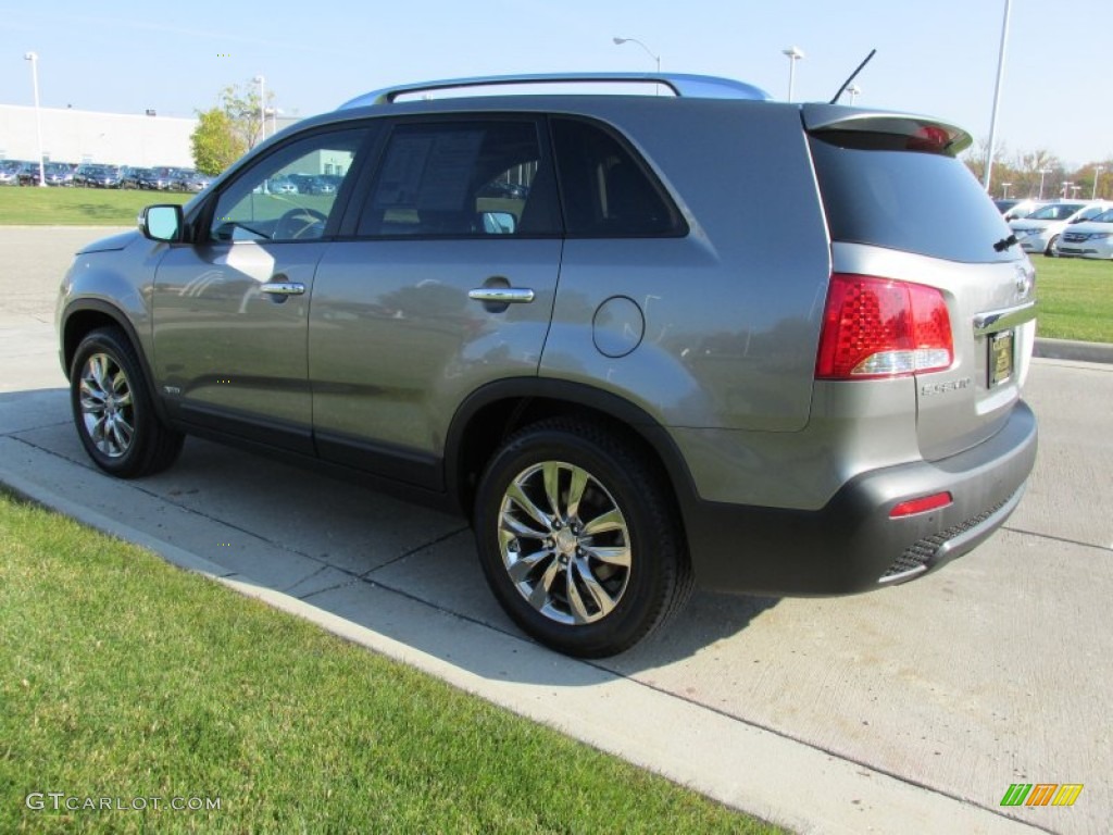 2011 Sorento EX V6 AWD - Titanium Silver / Black photo #5