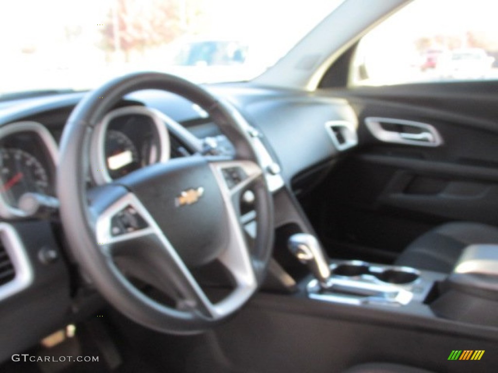 2011 Equinox LT - Gold Mist Metallic / Jet Black photo #12