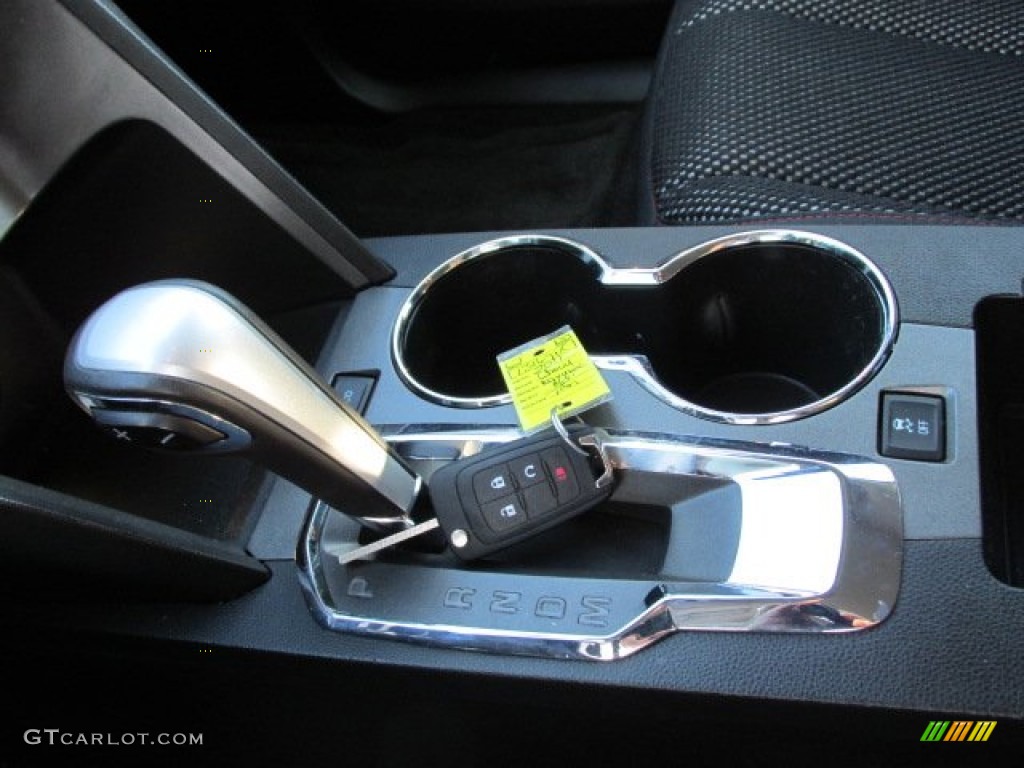 2011 Equinox LT - Gold Mist Metallic / Jet Black photo #15