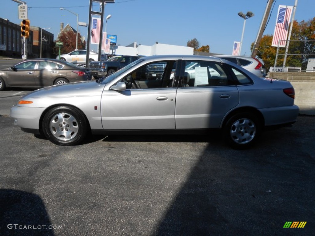 2002 L Series L300 Sedan - Bright Silver / Gray photo #7